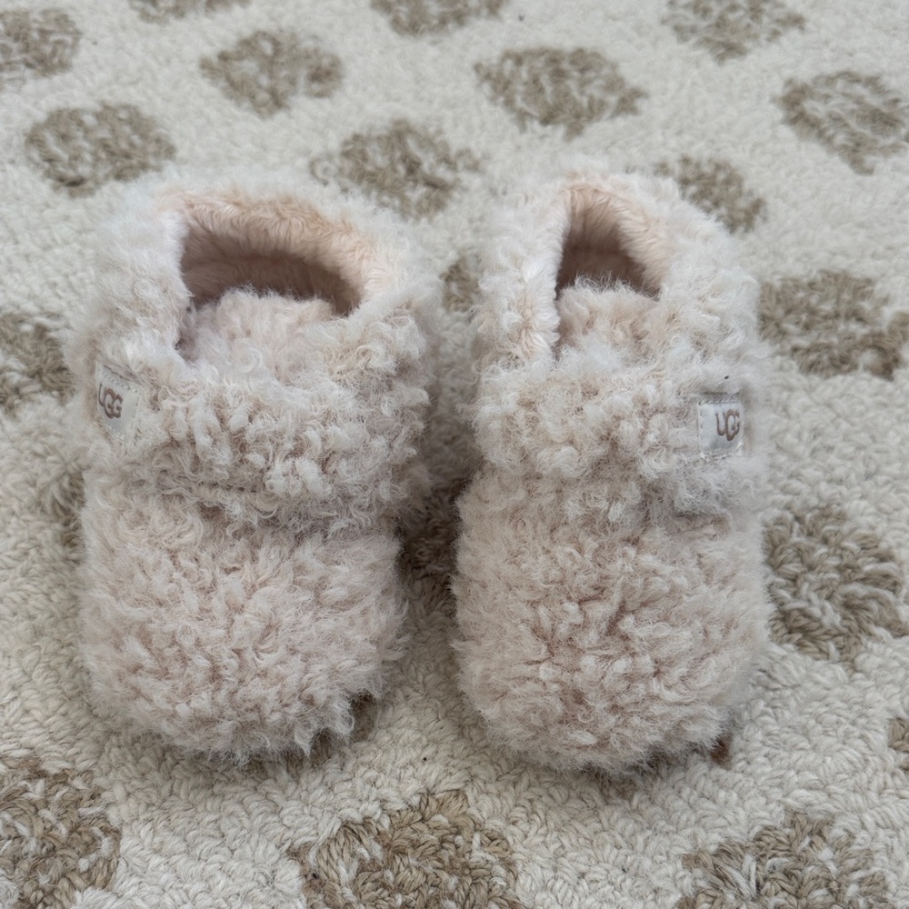 UGG Cozy Cream infant  Slippers